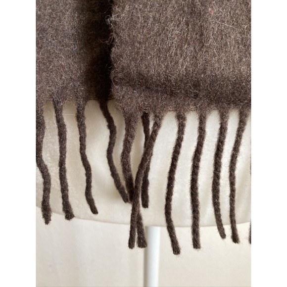 Geoffrey Beene Scarf Brown 100% Wool Fringed Neck Warmer Wrap Made in Italy 54" - Picture 3 of 4